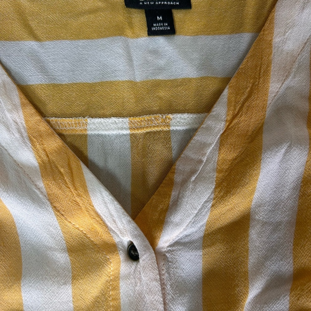 a.n.a Gold and White Long Sleeve Wrap Blouse - Picture 2 of 3